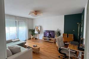 HN Zentrum: Helle 3-Zimmer-Wohnung mit zwei Balkonen