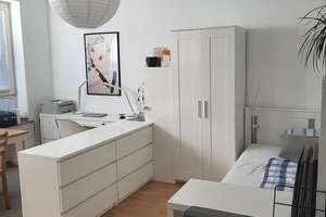 Exklusive, geräumige 1-Zimmer-Wohnung mit Einbauküche in Düsseldorf Pempelfort – Kaiserswerther Straße 55, 40477 Pempelfort, Düsseldorf – Vorschaubild 2