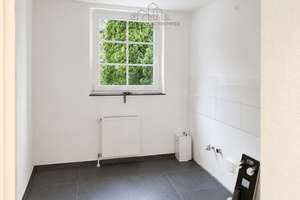 Modernisierte 4-Zimmer-Wohnung mit großem Balkon und Blick ins Grüne in Herrenhausen – Die vollständige Adresse der Immobilie erhältst du vom Anbieter., 30419 Herrenhausen, Hannover – Vorschaubild 5