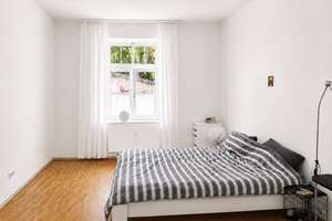 Stilvoll wohnen in der Au - hochwertige 2-Zimmer-Altbauwohnung in unmittelbarer Isarnähe – Die vollständige Adresse der Immobilie erhältst du vom Anbieter., 81541 Untere Au, München – Vorschaubild 3