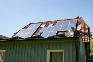 Idyllisches EFH in zweiter Reihe mit sonniger Südterrasse & PV-Anlage in Lurup – Die vollständige Adresse der Immobilie erhältst du vom Anbieter., 22547 Lurup, Hamburg – Vorschaubild 25
