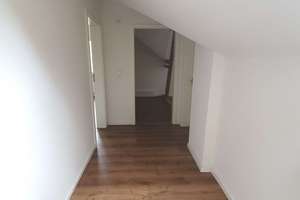 Moderne und großzügige Maisonette-Wohnung mit 4 Zimmern in zentraler Lage **Solingen Gräfrath** – In der Freiheit 10, 42653 Gräfrath, Solingen – Vorschaubild 16