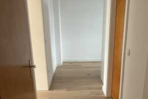 Sanierte 2-Raum-Wohnung mit Einbauküche in Essen – Rellinghauser Straße 284, 45136 Essen – Vorschaubild 5