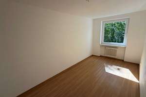Wohnen mit Potenzial: 3-Zimmer-Wohnung mit Balkon in Hamburg-Schnelsen – Die vollständige Adresse der Immobilie erhältst du vom Anbieter., 22457 Schnelsen, Hamburg – Vorschaubild 11