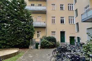 Prenzlauer Berg - Ruhige  2-Zi-Whg. im 4. OG mit LIFT und Süd-West-Balkon  im Gartenhaus - Vermietet