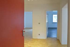 Sehr schöne helle 2,5 Zimmer Wohnung mit Balkon in Toplage Zooviertel Wuppertal
