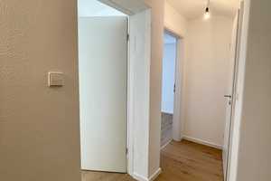 Erstbezug nach Sanierung: freundliches 6-Zimmer-Haus mit EBK in LE-Stetten – Esslingen (Kreis) – Vorschaubild 11