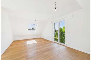 Lichtdurchflutetes Penthouse-Feeling mit Südterrasse - moderne 3-Zimmer-Wohnung mit Blick ins Grüne – Die vollständige Adresse der Immobilie erhältst du vom Anbieter., 81249 Lochhausen, München – Vorschaubild 13