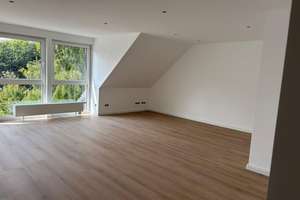 3 Raum Nahe Stadtwaldplatz , ausgebautes Dach Balkon, kernsaniert – Lerchenstraße 22, 45127 Stadtwald, Essen – Vorschaubild 5