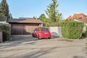 * Energieeffizient und familienfreundlich: Großzügige Doppelhaushälfte mit Einliegerwohnung * – Stuttgart – Vorschaubild 3