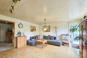 Wohnhaus mit drei Wohnungen, Doppelgarage und mehrere Stellplätze – Die vollständige Adresse der Immobilie erhältst du vom Anbieter., 89604 Allmendingen – Vorschaubild 6