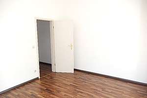 Sehr schön hell und freundliche, relativ offen gestaltete 2 R.-Whg. mit Balkon,  Laminat, Fahrstuhl – Franz-Mehring-Straße 2, 9112 Kaßberg, Chemnitz – Vorschaubild 13