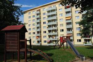 2-Raum-Wohnung mit Balkon zum Sofortbezug – Parkstr. 8, 9120 Kapellenberg, Chemnitz – Vorschaubild 2