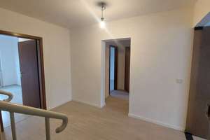 Wohnen mit Charakter: Modernisierte (Anfang 2024) Maisonette Wohnung in Köln Rath-heumAr – Rather Mauspfad 51, 51107 Rath/Heumar, Köln – Vorschaubild 17