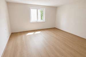 barrierefreies Wohnen 3-Zimmer-Wohnung mit BALKON, offene Küche, Lift – Bufleber Straße 2a, 99867 Gotha – Vorschaubild 7