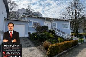 Gepflegtes Einfamilienhaus mit Garage, Garten & Terrasse in Solingen