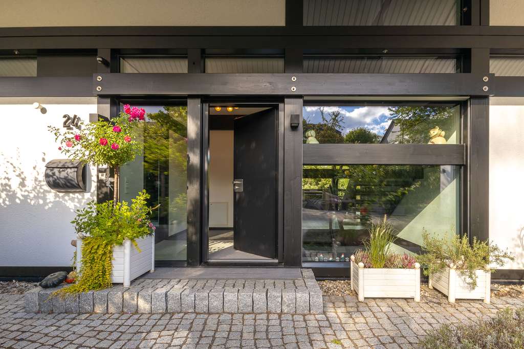 Immobilie in Wehrheim - HUF HAUS mit fantastischer Raumaufteilung und exzellenter Energieeffizienzklasse aus 2004 - Bild 4