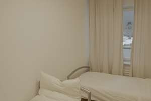 Möblierte 3-Zimmer Wohnung mit Balkon in Nürnberg Zentral – Die vollständige Adresse der Immobilie erhältst du vom Anbieter., 90402 Marienvorstadt, Nürnberg – Vorschaubild 4