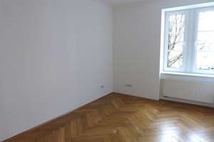 Ruhige 1-Zi.-Altbauwohnung in Mü.-Haidhausen, Franzosenviertel – Die vollständige Adresse der Immobilie erhältst du vom Anbieter., 81667 Haidhausen Nord, München – Vorschaubild 3