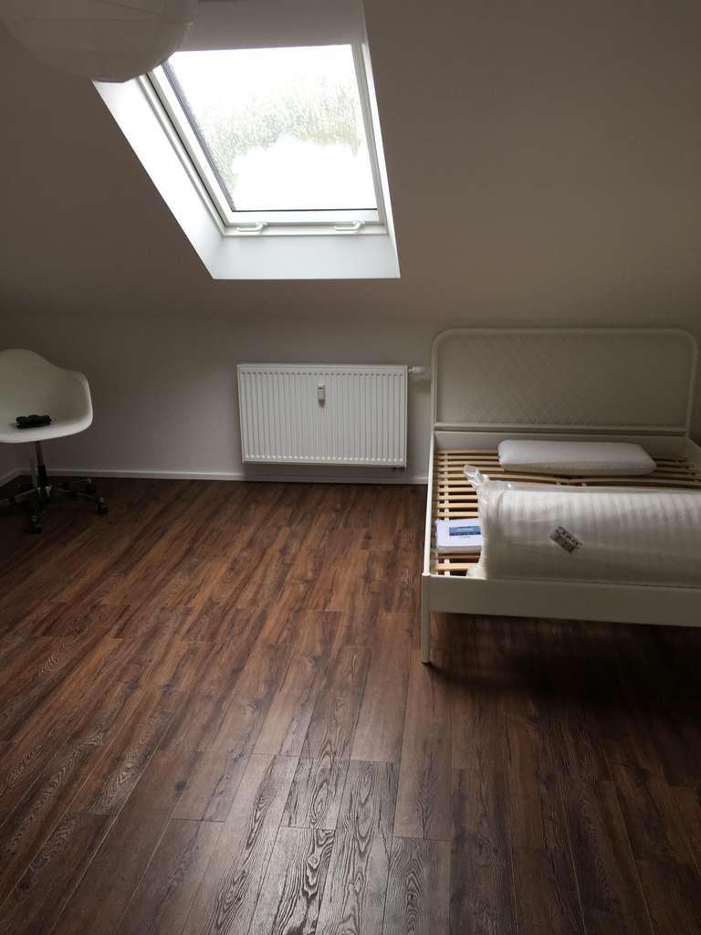 Immobilie in Maulburg - „Moderne Dachgeschosswohnung mit Balkon“ - Bild 2