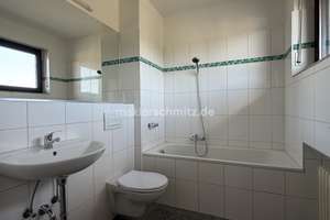 M'GLADBACH - HOLT
ZENTRALE UND GEMÜTLICHE WOHNUNG – Immelmannstraße 163, 41069 Holt, Mönchengladbach – Vorschaubild 2