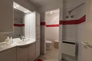:::Charmantes 1-Zi.-Appartement mit Pool, Sauna & Gartenanteil in Sasbachwalden::: – Terrassenpark 15, 77887 Sasbachwalden – Vorschaubild 4