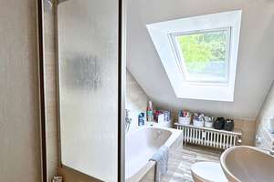 Uni-Nähe: Schöne 3 1/2 ZKB-Wohnung mit Kamin & Loggia, zentral in Saarbrücken-Scheidt – Die vollständige Adresse der Immobilie erhältst du vom Anbieter., 66133 Scheidt, Saarbrücken – Vorschaubild 16