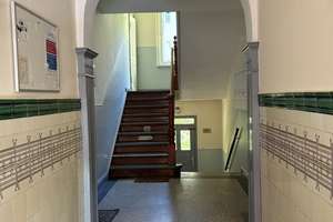 EINE oder ZWEI charmante Altbauwohnungen mit Steigerungspotential! – Die vollständige Adresse der Immobilie erhältst du vom Anbieter., 24114 Südfriedhof, Kiel – Vorschaubild 2