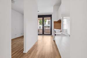 In der Endetage: Hochwertige 1-Zimmer-Neubauwohnung Einbauküche in Frankfurt-Ostend! – 60314 Ostend, Frankfurt am Main – Vorschaubild 4