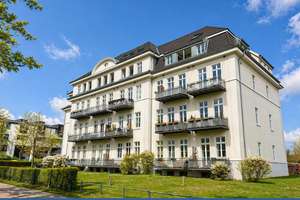 Uppenberg: Exklusive 1-Zimmer-Wohnung in historischer Parkidylle nahe Germania-Campus