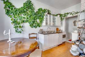 AIGNER - Stilvolle 2-Zimmer-Wohnung mit Altbaucharme in Neuhausen-Nymphenburg – Die vollständige Adresse der Immobilie erhältst du vom Anbieter., 80637 Dom Pedro, München – Vorschaubild 3