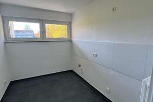 frisch saniert, wohlfühlen im Grünen! – Mozartstraße 30, 47226 Rheinhausen-Mitte, Duisburg – Vorschaubild 3