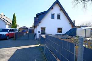 Einfamilienhaus mit Einliegerwohnung – Berliner Straße 124, 16515 Oranienburg – Vorschaubild 2