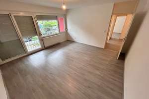 Moderne 3-Zimmer-Wohnung mit Balkon in Mönchengladbach – Römerbrunnen 29, 41238 Mülfort, Mönchengladbach – Vorschaubild 1