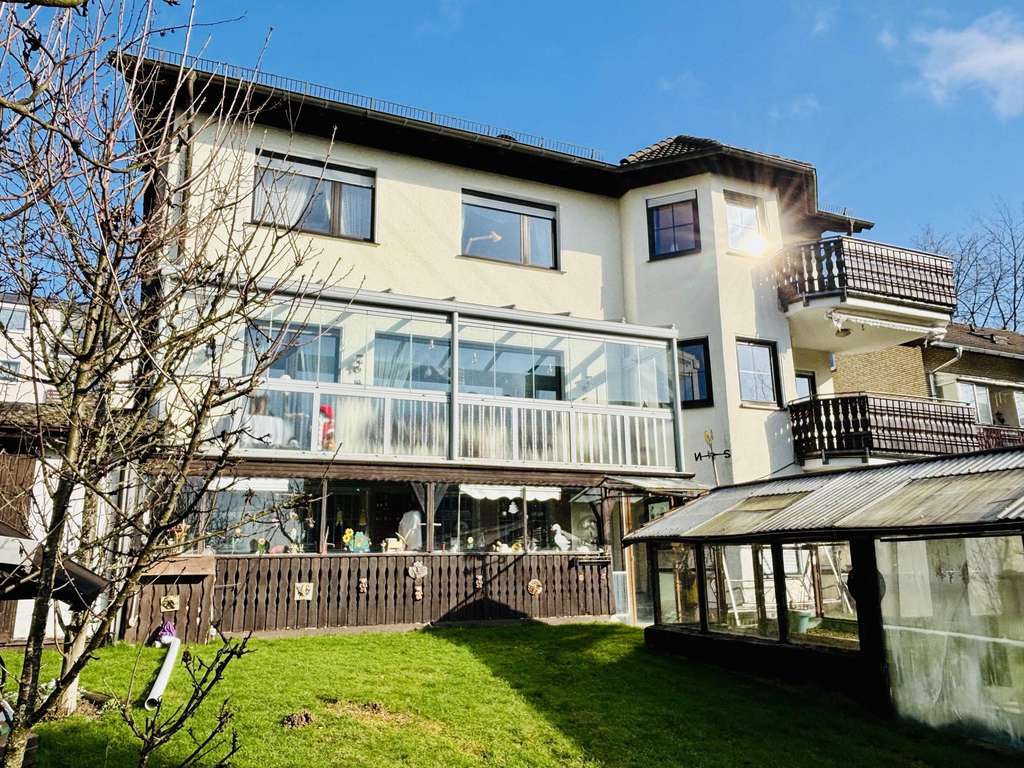 Immobilie in Bergneustadt - Zwei Wohneinheiten unter einem Dach! - Bild 2