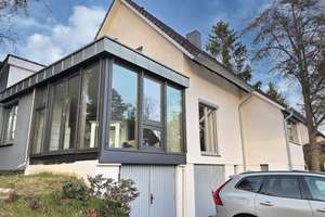 Isernhagen-Süd:Wohnen in Premiumlage, Split-Level-Wohnbereich, Smart-Home Garden-Lounge, Erbpacht n – Die vollständige Adresse der Immobilie erhältst du vom Anbieter., 30657 Isernhagen-Süd, Hannover – Vorschaubild 2