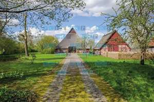 Keine Käufercourtage! Kaufpreis auf Anfrage!  Nobler Landsitz, saniert! mit Nobless und Stil! – Die vollständige Adresse der Immobilie erhältst du vom Anbieter., 25358 Horst (Holstein) – Vorschaubild 3