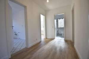 Frisch renoviert! Ideal geschnittene 3-Zimmer-Wohnung mit 2 Balkonen  – Paul-Bonatz-Straße 27, 40595 Garath, Düsseldorf – Vorschaubild 3