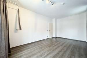 Exklusive, modernisierte 4- Zimmer-Wohnung mit Terrasse, Garten und Garage – Die vollständige Adresse der Immobilie erhältst du vom Anbieter., 9131 Ebersdorf, Chemnitz – Vorschaubild 5