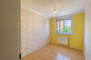 Split-Level-Reihenhaus mit Platz für die ganze Familie – Die vollständige Adresse der Immobilie erhältst du vom Anbieter., 93055 Burgweinting-Harting, Regensburg – Vorschaubild 5