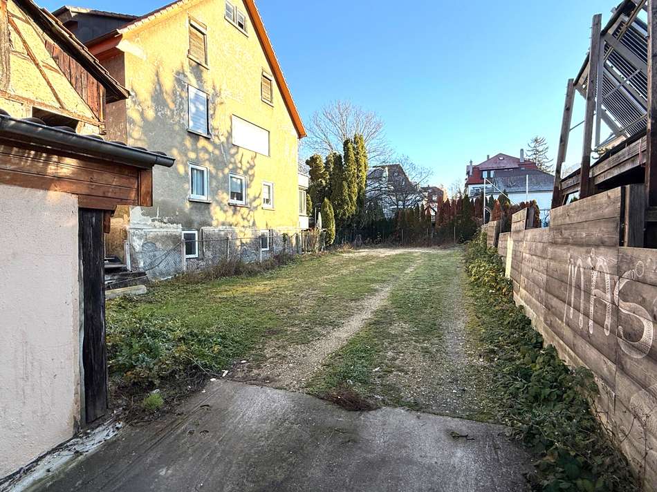 Grundstück im hinteren Bereich