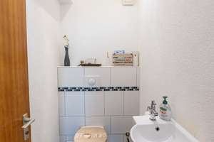 Großzügige 4-Zimmer-Wohnung mit Einbauküche, Garage und Fernblick – Die vollständige Adresse der Immobilie erhältst du vom Anbieter., 72760 Reutlingen-Mitte, Reutlingen – Vorschaubild 14