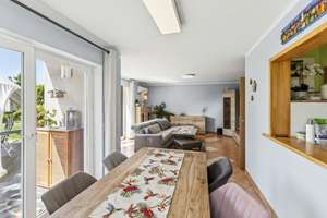 Provisionsfrei – Familienfreundliches Haus in gutem Zustand mit sonnigem Garten und Pool – Die vollständige Adresse der Immobilie erhältst du vom Anbieter., 4178 Burghausen-Rückmarsdorf, Leipzig – Vorschaubild 6