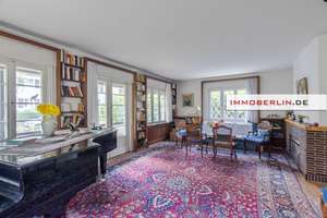 IMMOBERLIN.DE - Toplage! Kleine charmante Villa mit Tiefgarage & Gartenidyll – Die vollständige Adresse der Immobilie erhältst du vom Anbieter., 14129 Nikolassee, Berlin – Vorschaubild 2