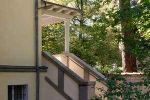 Villa mit Perspektive – Aufgeteilt für Projektentwickler oder wandelbar zur Familienresidenz – Waltharistraße 34, 14109 Nikolassee, Berlin – Vorschaubild 2