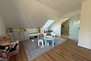 Modernes Familienhaus mit 206 m² Wohnfläche, Garten & Terrasse in familienfreundlicher Lage von Biel – Sommerstraße 40a, 33649 Brackwede, Bielefeld – Vorschaubild 16