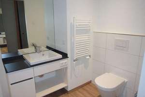 Exclusive business apartment in the heart of Erlangen (from private) – Bechmann-Rahn-Weg 2-4, 91052 Rathausplatz, Erlangen – Vorschaubild 3