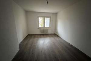Schöne Wohnung mit Balkon! – Schwarzenberger Straße 33, 47226 Rheinhausen-Mitte, Duisburg – Vorschaubild 4