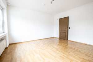 Attraktives 3 Familienhaus in Bergheim-Büsdorf mit Garage auf wunderschönem Sonnengrundstück – Windmühlenstr. 24, 50129 Rhein-Erft-Kreis – Vorschaubild 14