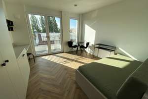 Möblierte Wohnung mit Südausrichtung, EBK und Balkon!!! Direkt am Marktplatz Adlershof! – Florian-Geyer-Str 111, 12489 Adlershof, Berlin – Vorschaubild 7